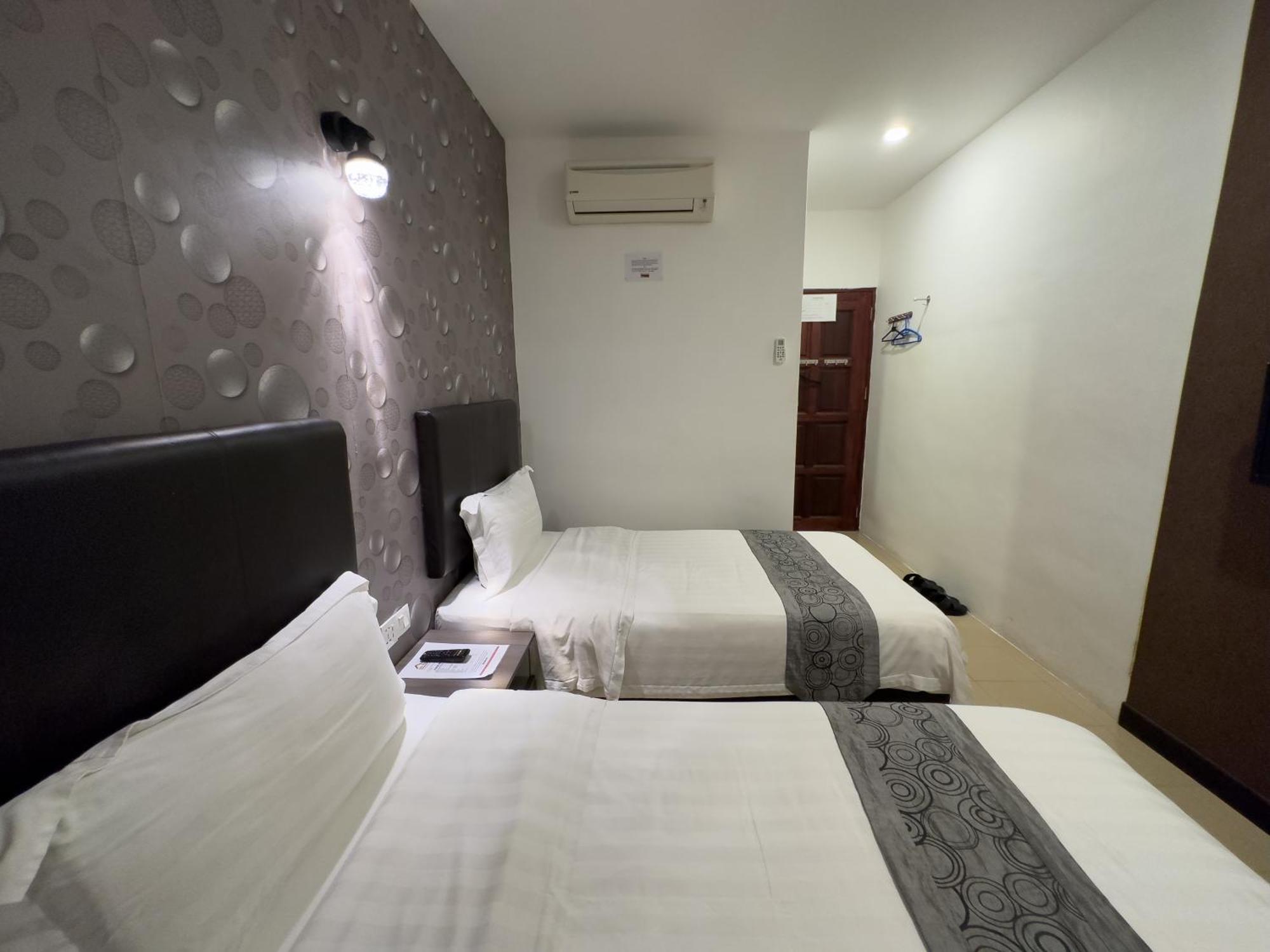 Inn Residence 18 Джордж Таун Екстериор снимка